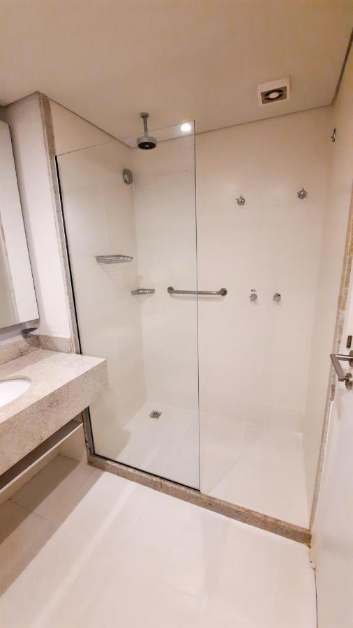 Flat 217 Granja Brasil - Com Piscina Em Itaipava Lägenhet Petrópolis Exteriör bild