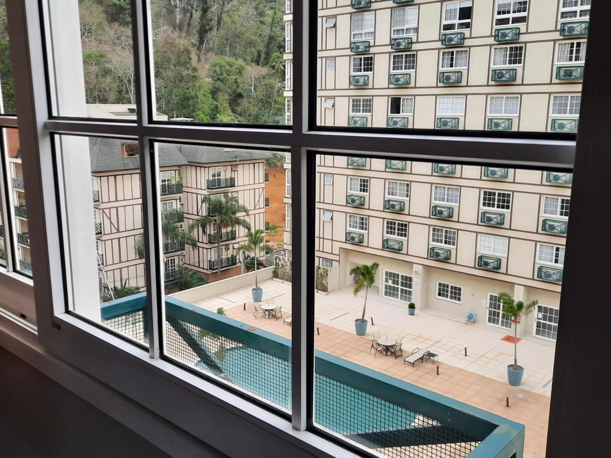 Flat 217 Granja Brasil - Com Piscina Em Itaipava Lägenhet Petrópolis Exteriör bild