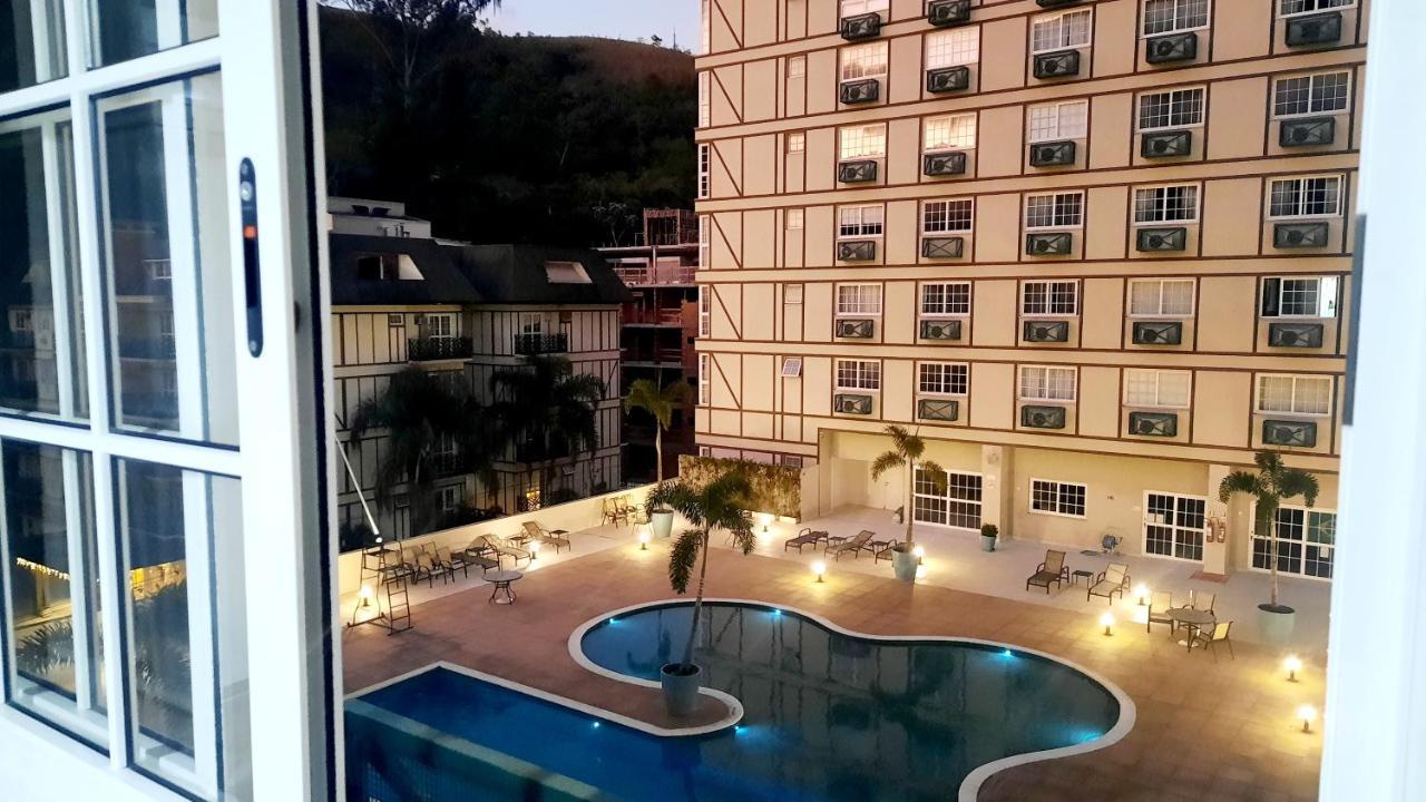 Flat 217 Granja Brasil - Com Piscina Em Itaipava Lägenhet Petrópolis Exteriör bild